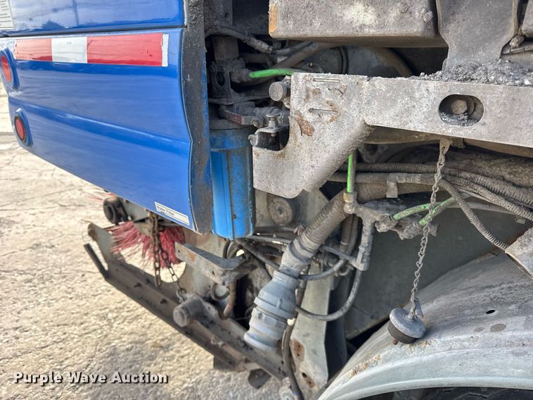 image for item DU3280 2012 Autocar street sweeper truck