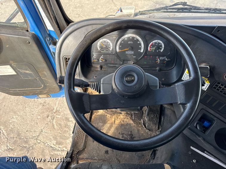 image for item DU3280 2012 Autocar street sweeper truck