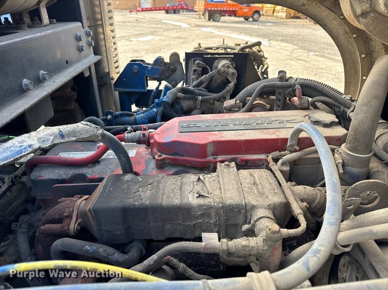 image for item DU3280 2012 Autocar street sweeper truck