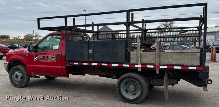 image for item DU3284 2002 Ford  F450 Super Duty XL flatbed truck