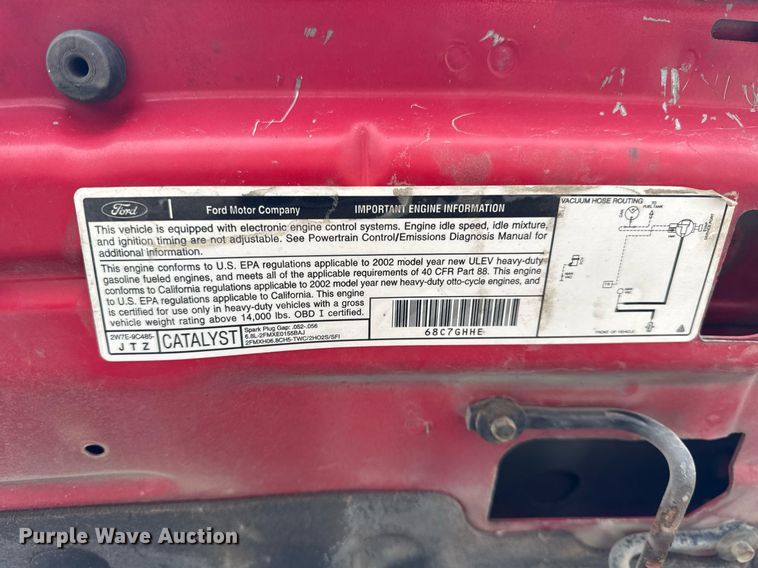 image for item DU3284 2002 Ford  F450 Super Duty XL flatbed truck