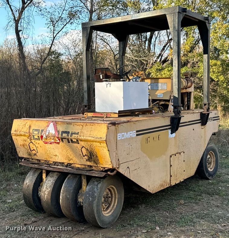 image for item DU9655 Bomag BW-9R pneumatic roller