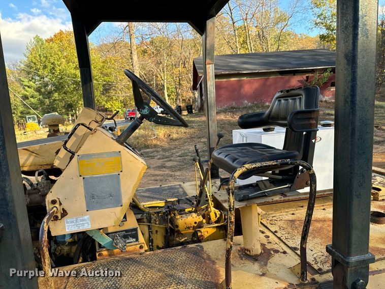 image for item DU9655 Bomag BW-9R pneumatic roller