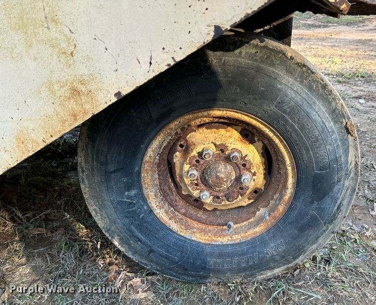 image for item DU9655 Bomag BW-9R pneumatic roller