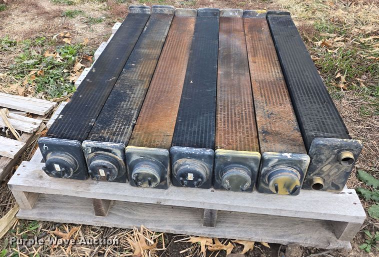 image for item DV0035 Radiator cores