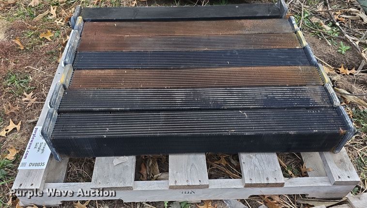 image for item DV0035 Radiator cores