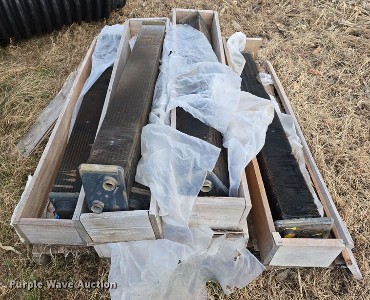 image for item DV0035 Radiator cores