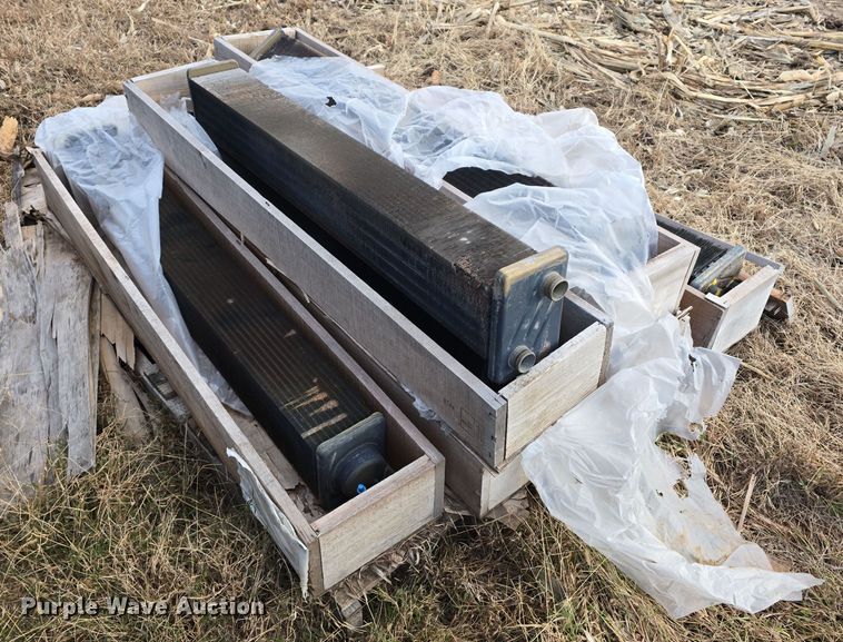 image for item DV0035 Radiator cores