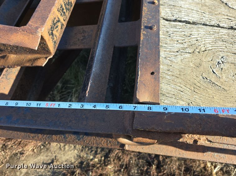 image for item DV0037 2004 Belshe equipment trailer