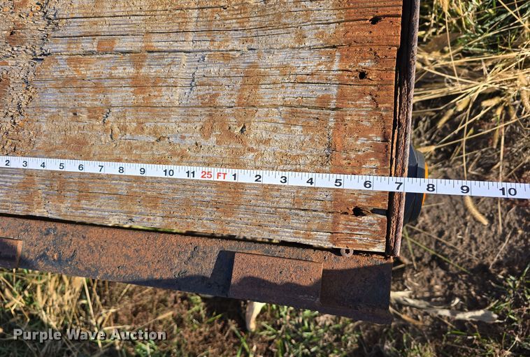 image for item DV0037 2004 Belshe equipment trailer