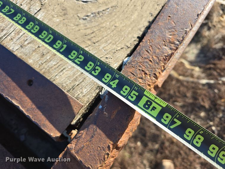 image for item DV0037 2004 Belshe equipment trailer