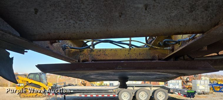 image for item DV0038 1979 Load King 2030 bottom dump trailer