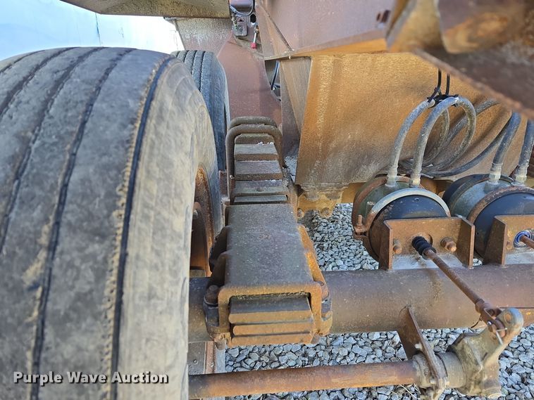 image for item DV0038 1979 Load King 2030 bottom dump trailer