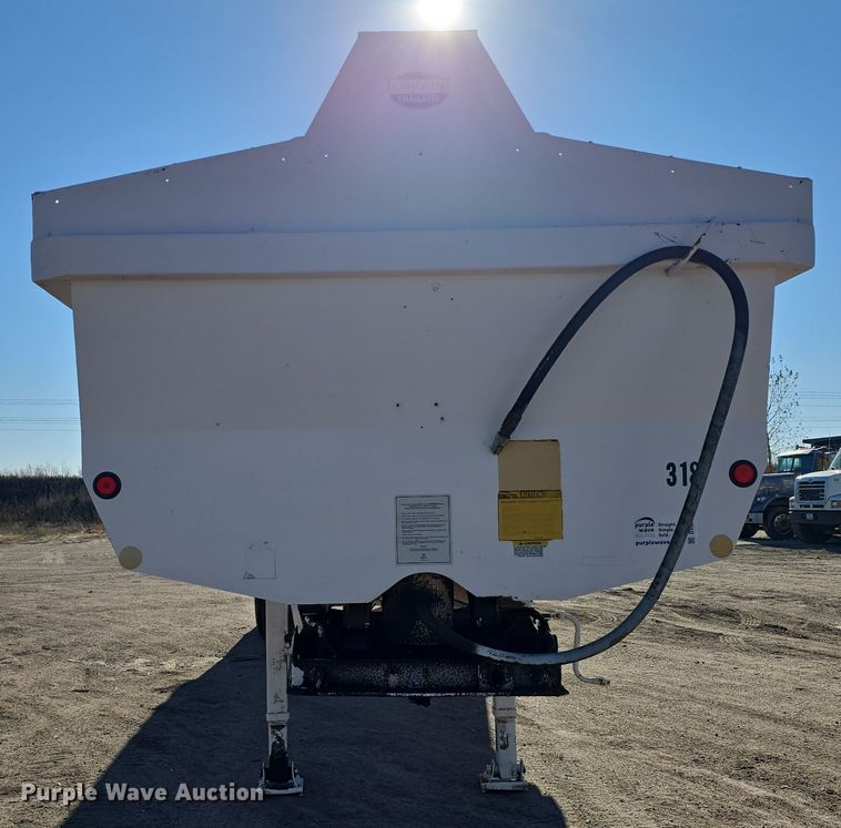 image for item DV0093 1999 Lufkin ULDII-38 end dump trailer