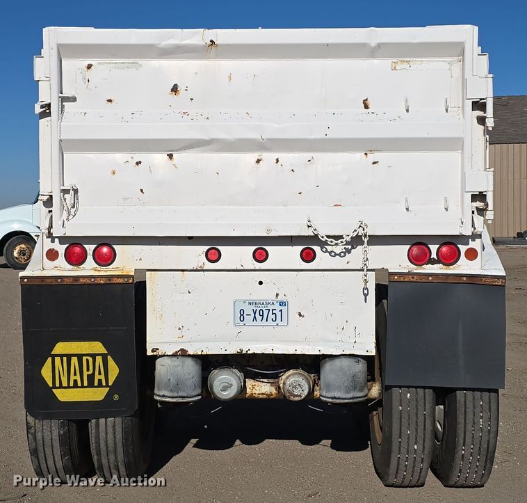 image for item DV0093 1999 Lufkin ULDII-38 end dump trailer