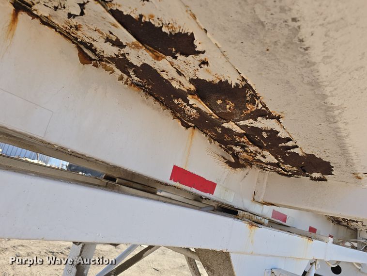 image for item DV0093 1999 Lufkin ULDII-38 end dump trailer