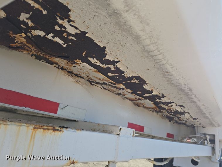 image for item DV0093 1999 Lufkin ULDII-38 end dump trailer