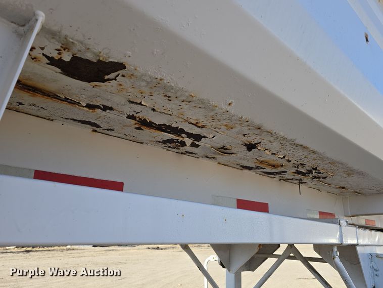 image for item DV0093 1999 Lufkin ULDII-38 end dump trailer