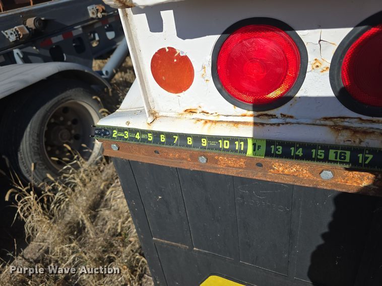 image for item DV0093 1999 Lufkin ULDII-38 end dump trailer