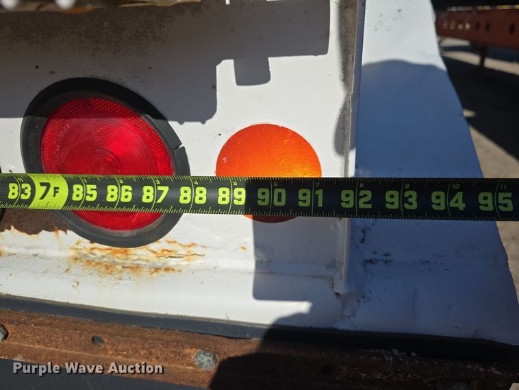 image for item DV0093 1999 Lufkin ULDII-38 end dump trailer