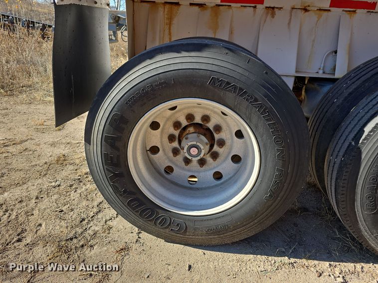 image for item DV0093 1999 Lufkin ULDII-38 end dump trailer