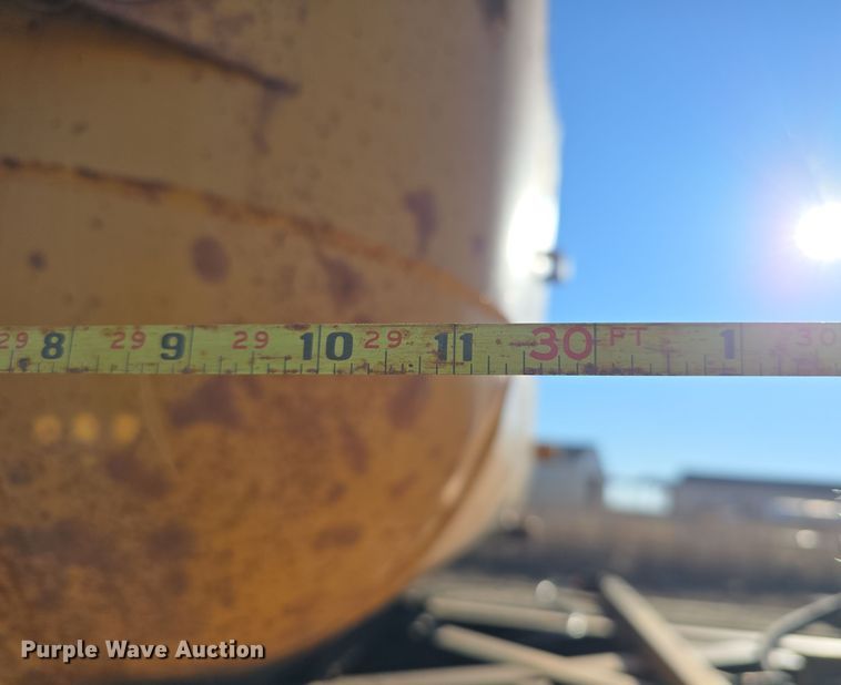 image for item DV0094 1987 Fruehauf end dump trailer