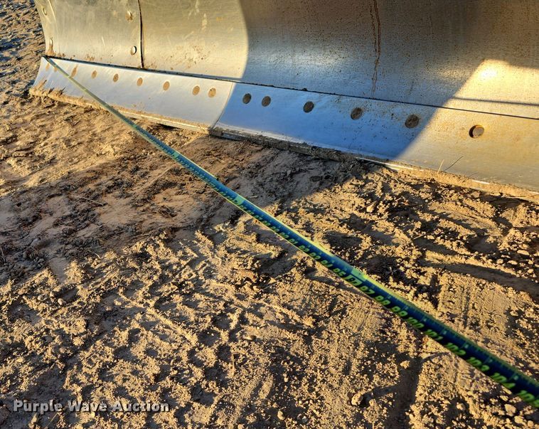 image for item DV0095 1992 John Deere 770B motor grader