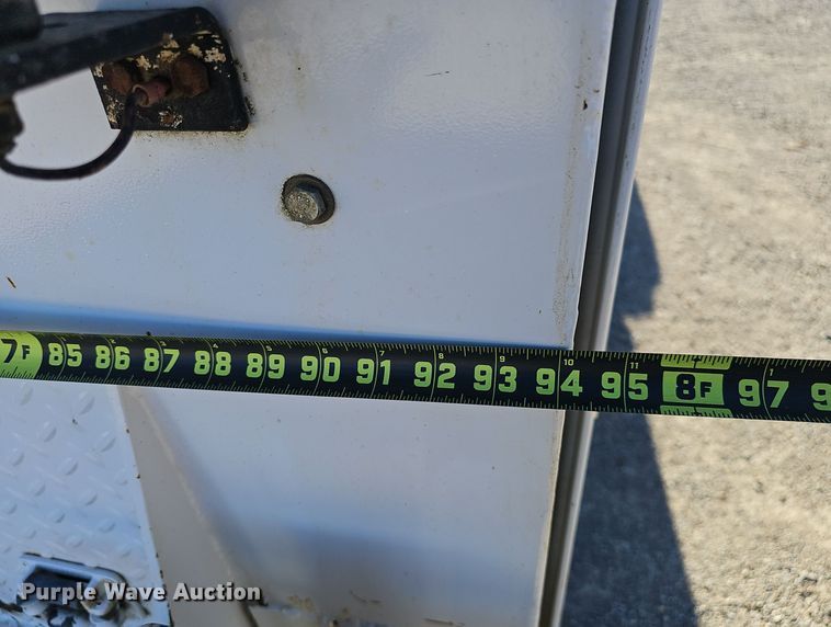 image for item DV0102 1998 Freightliner FL70 Business Class utility / service truck