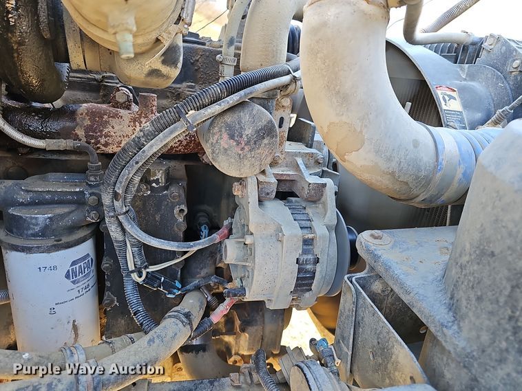 image for item DV0102 1998 Freightliner FL70 Business Class utility / service truck