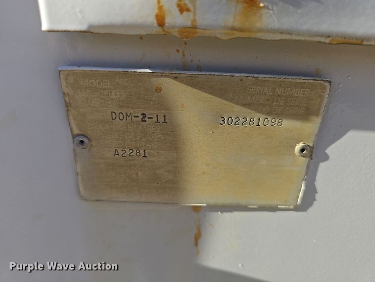 image for item DV0102 1998 Freightliner FL70 Business Class utility / service truck