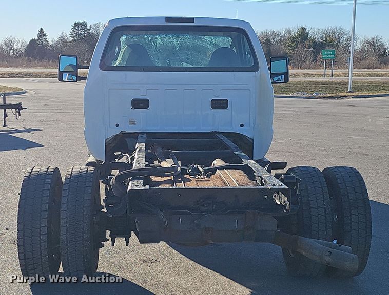 image for item DV0130 2008 Ford F550 Super Duty truck cab and chassis