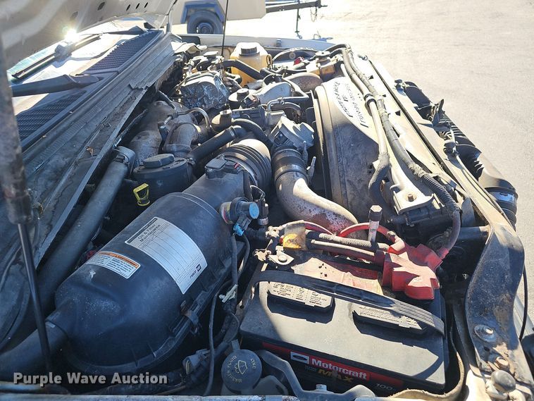 image for item DV0130 2008 Ford F550 Super Duty truck cab and chassis