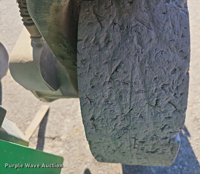 image for item DV0133 2014 JLG 2630ES scissor lift