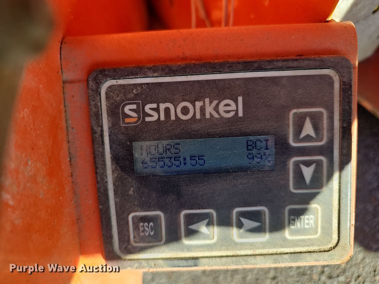 image for item DV0134 2017 Snorkel S3219E scissor lift