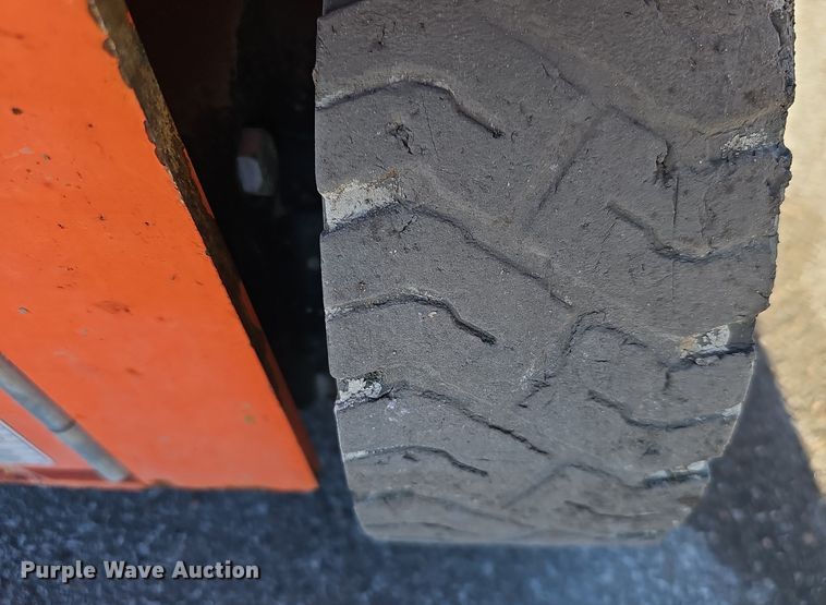 image for item DV0134 2017 Snorkel S3219E scissor lift