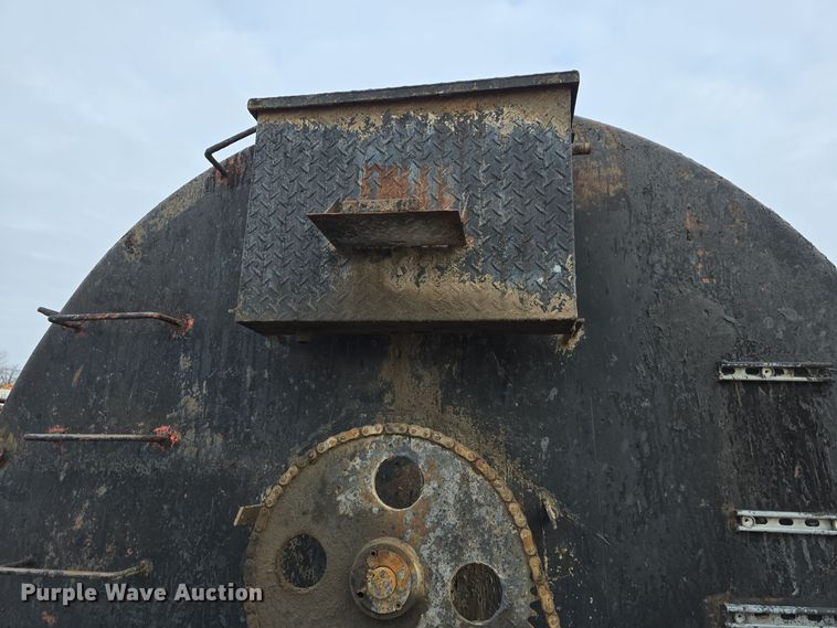 image for item DV0155 Asphalt tank