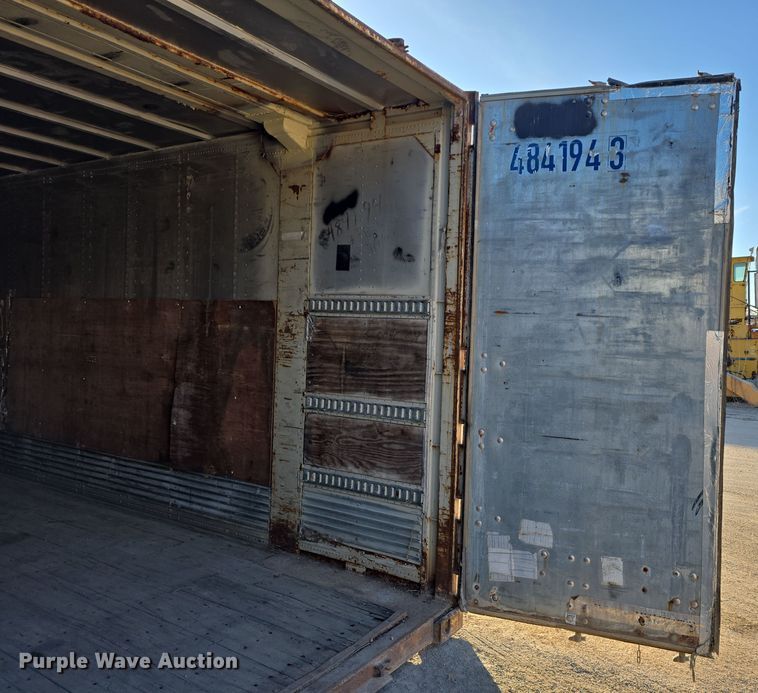 image for item DV0176 1993 Monon MXX-DC-00-48WX1 storage container