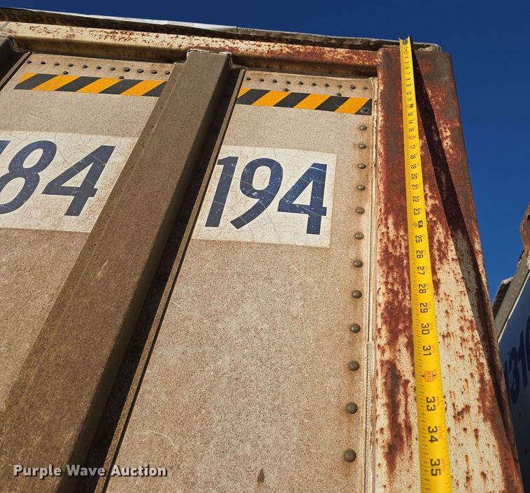 image for item DV0176 1993 Monon MXX-DC-00-48WX1 storage container