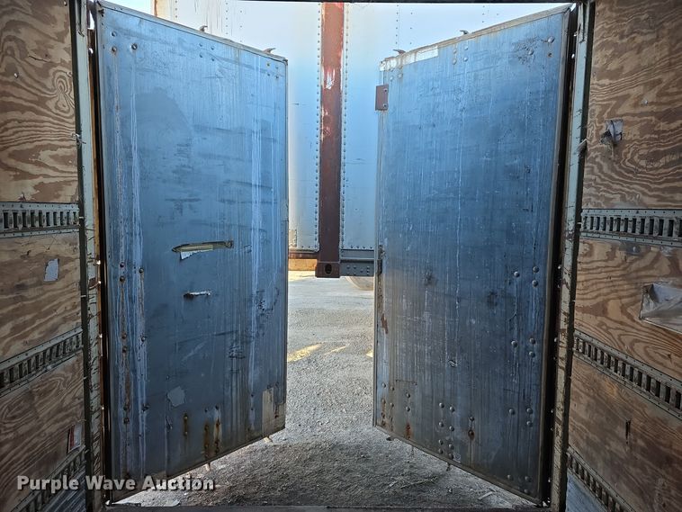 image for item DV0177 1992 Monon MAX-DC-00-48WXT storage container