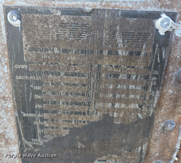 image for item DV0177 1992 Monon MAX-DC-00-48WXT storage container