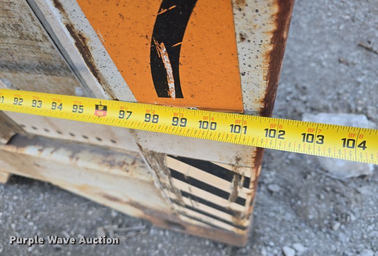 image for item DV0178 1994 Monon MXX-DC-00-48WXT storage container