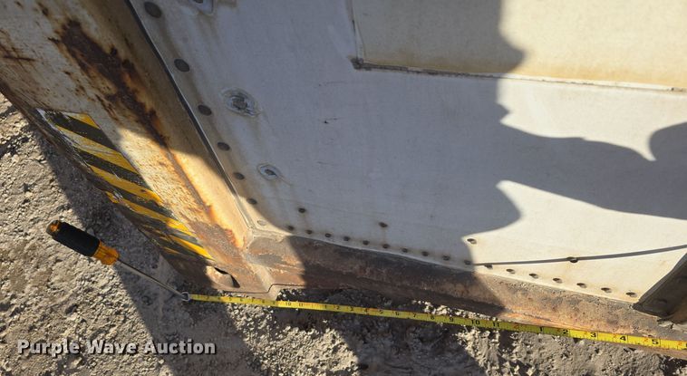 image for item DV0179 1994 Monon MXX-DC-00-48WXT storage container