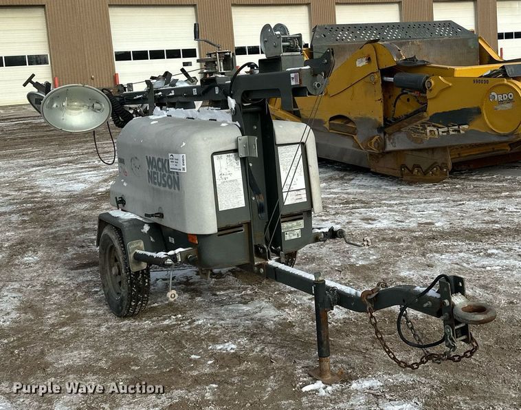 image for item DV0525 2012 Wacker Neuson LTN6 light plant