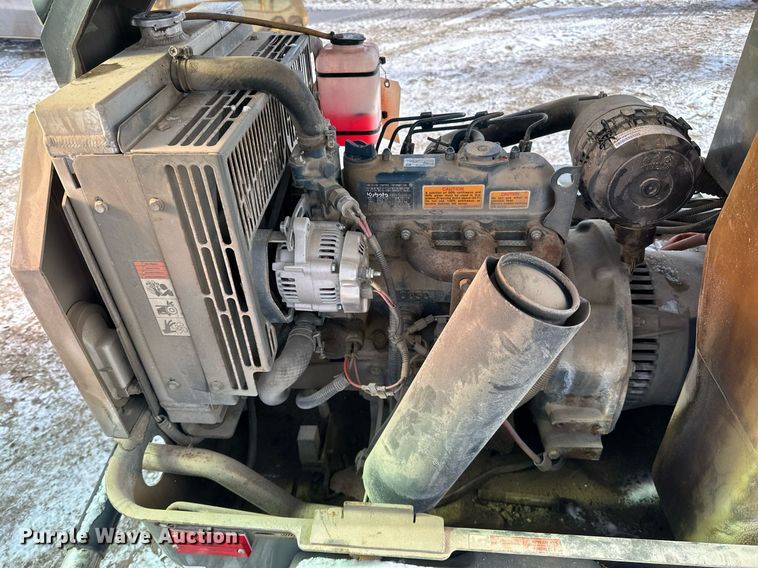 image for item DV0525 2012 Wacker Neuson LTN6 light plant