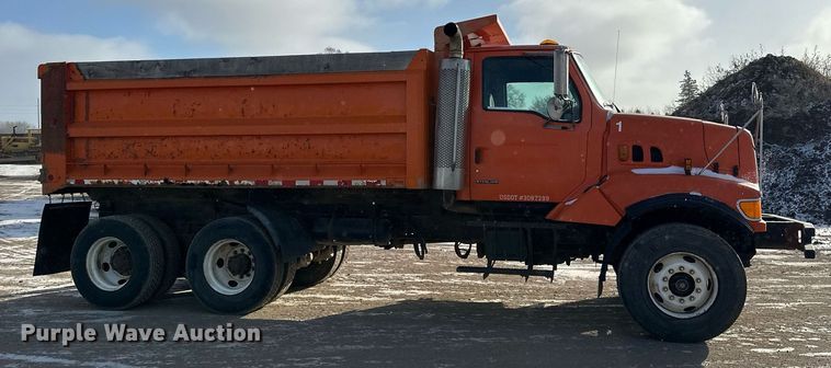 image for item DV0542 2003 Sterling dump truck
