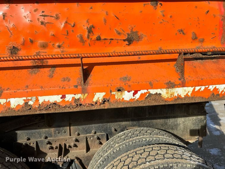 image for item DV0542 2003 Sterling dump truck