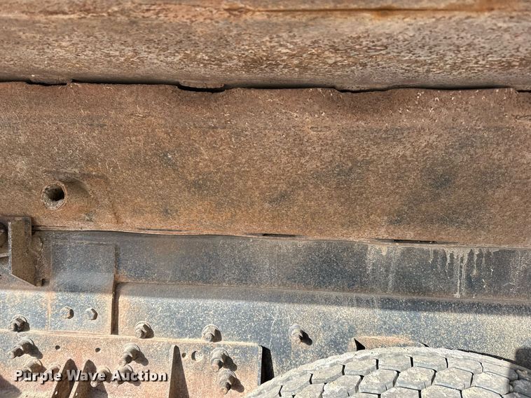 image for item DV0542 2003 Sterling dump truck