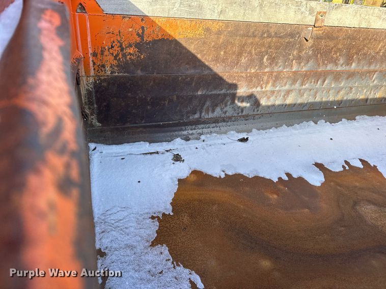 image for item DV0542 2003 Sterling dump truck