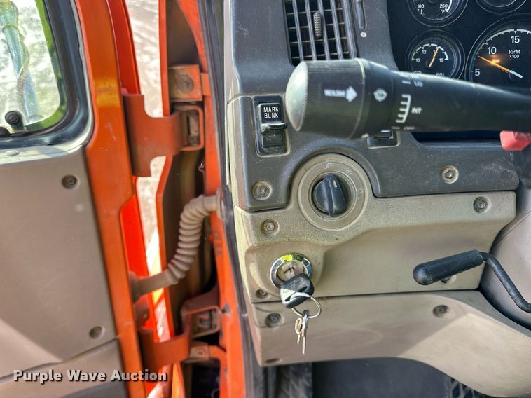 image for item DV0542 2003 Sterling dump truck