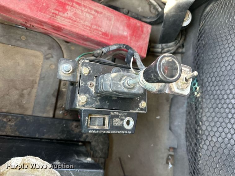 image for item DV0542 2003 Sterling dump truck